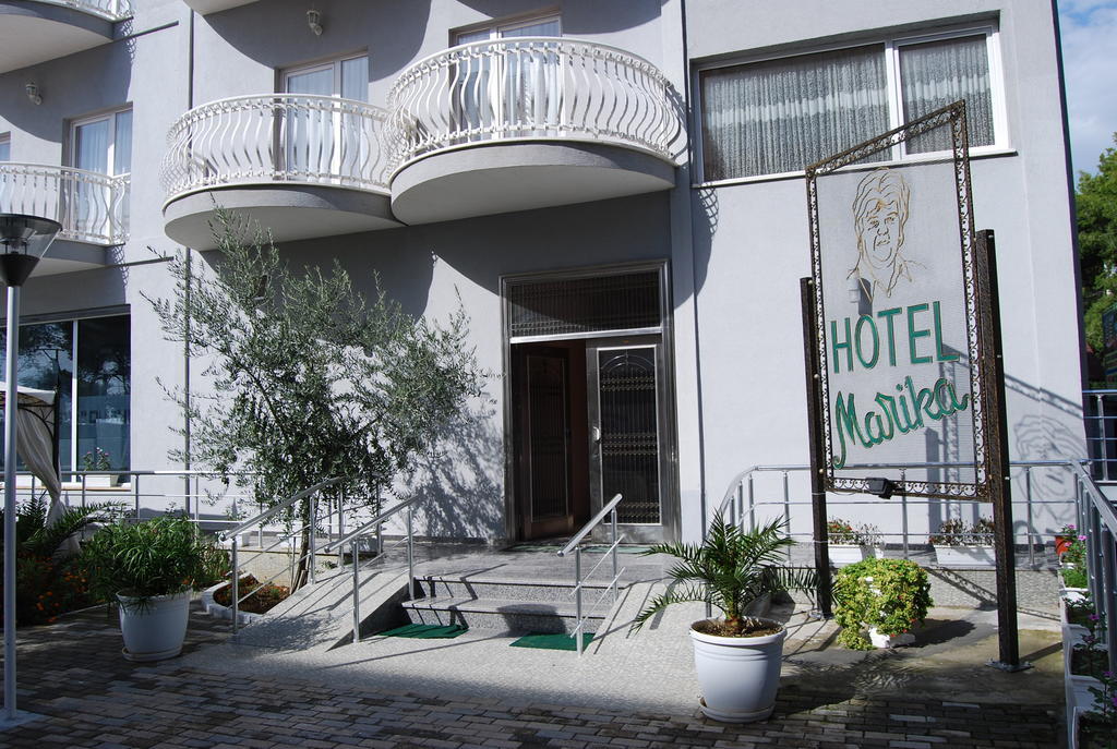 Hotel Marika Golem  Extérieur photo